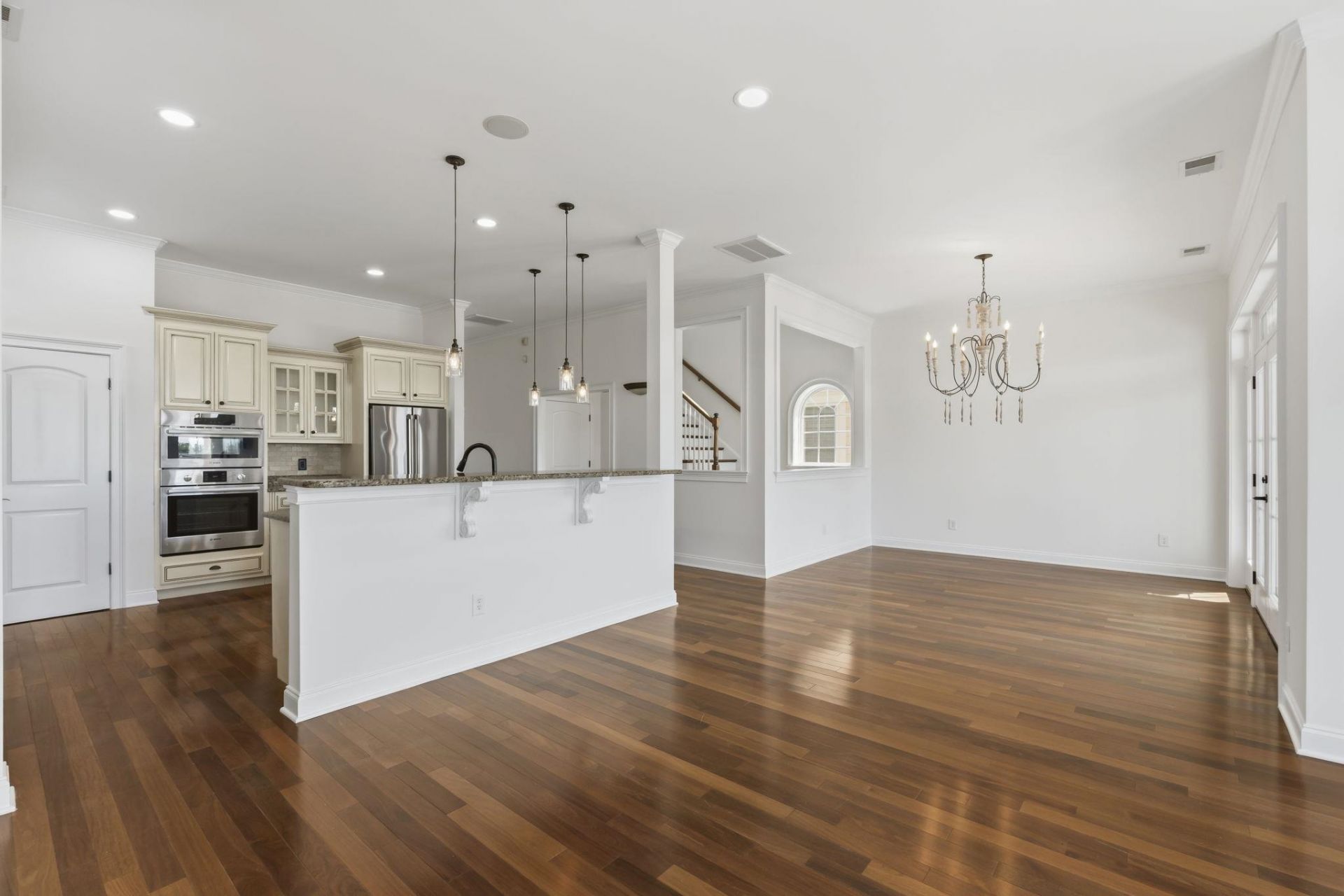 425 Saint Julian Ln. Photo 14