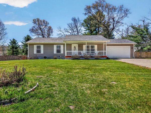 555 Bellevue Street, Twin Lake, MI 49457