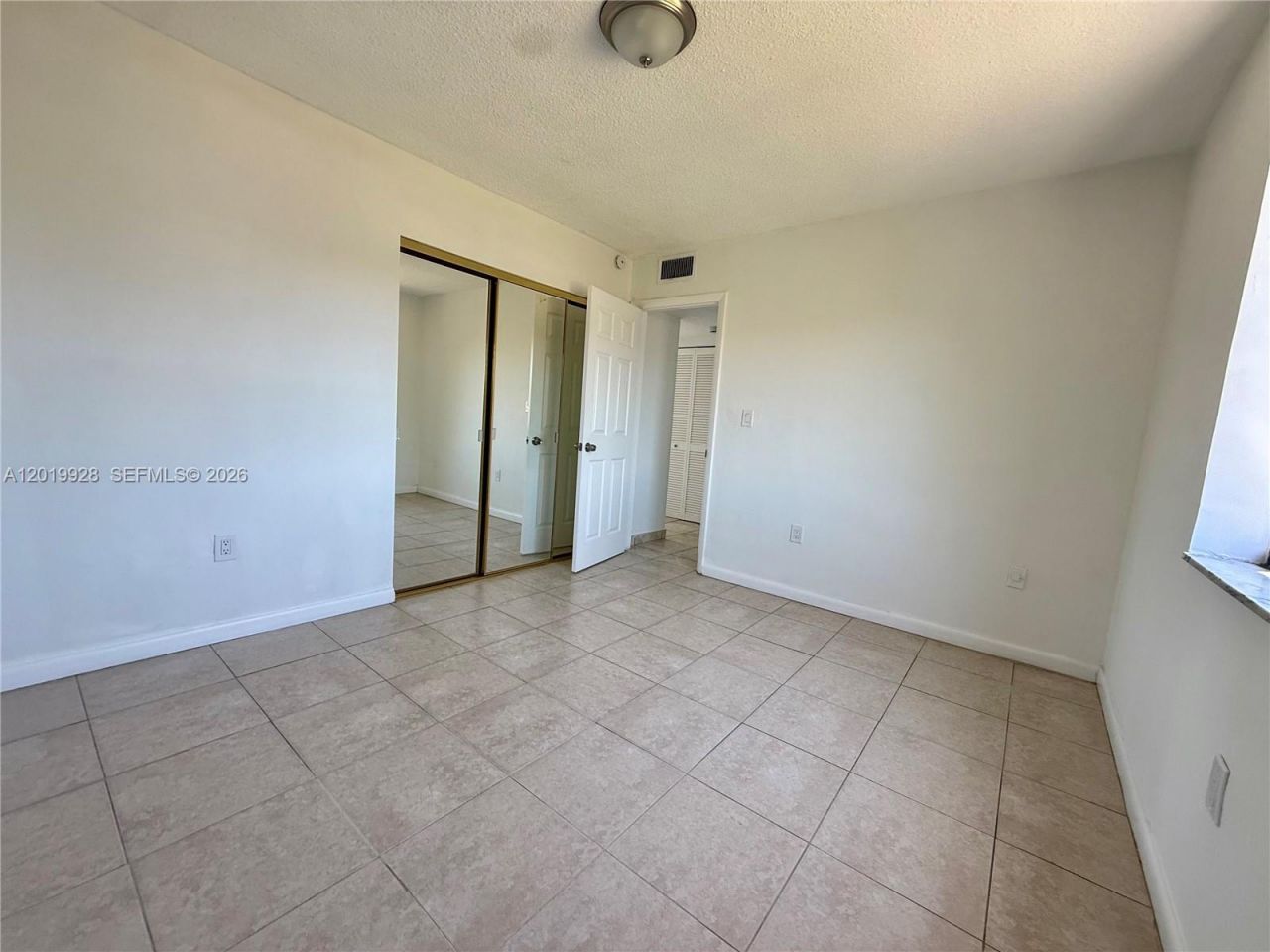 1530 SW 2nd St , Unit 304, Miami, FL 33135 Photo