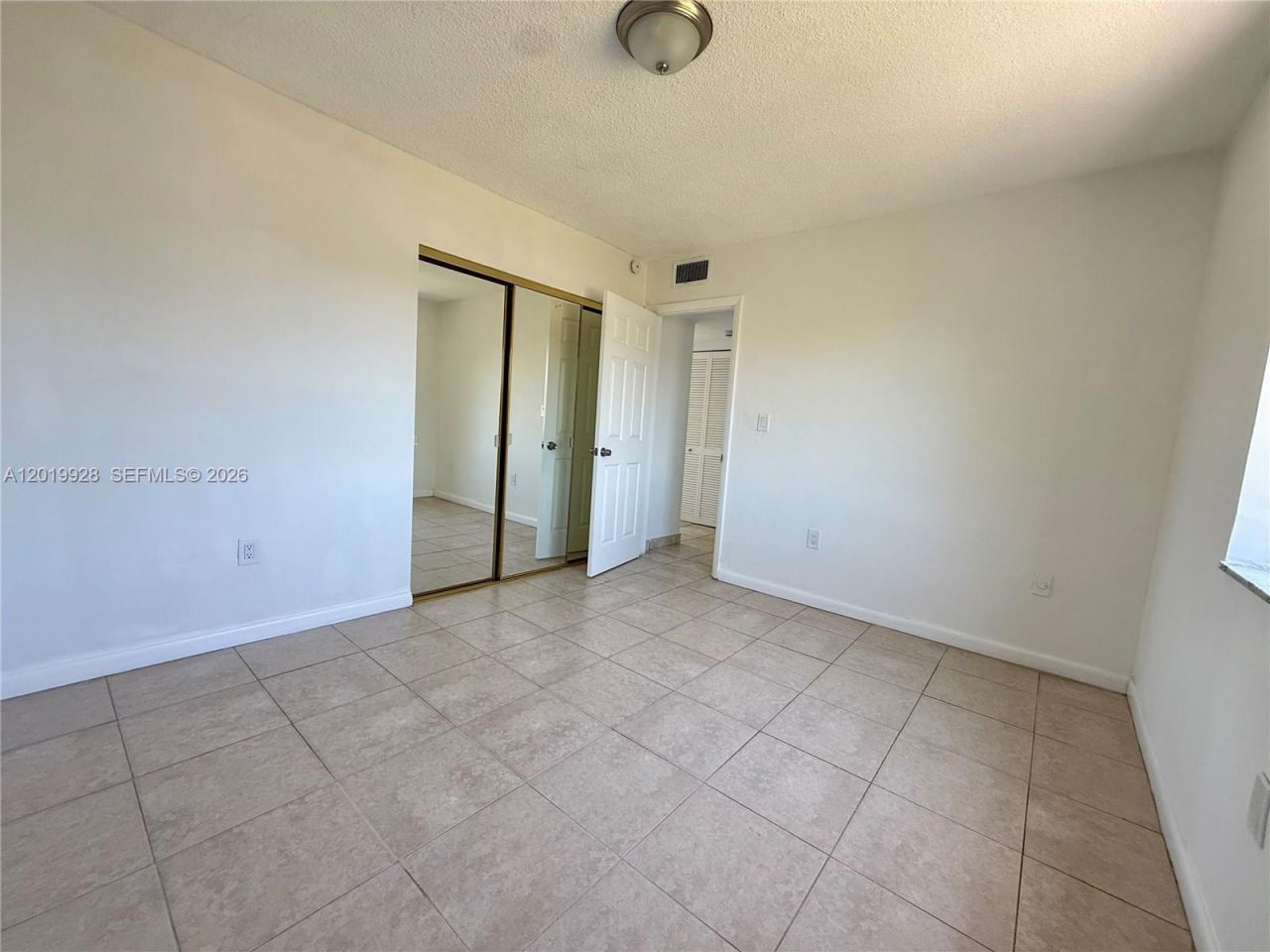1530 SW 2nd St , Unit 304, Miami, FL 33135 Photo