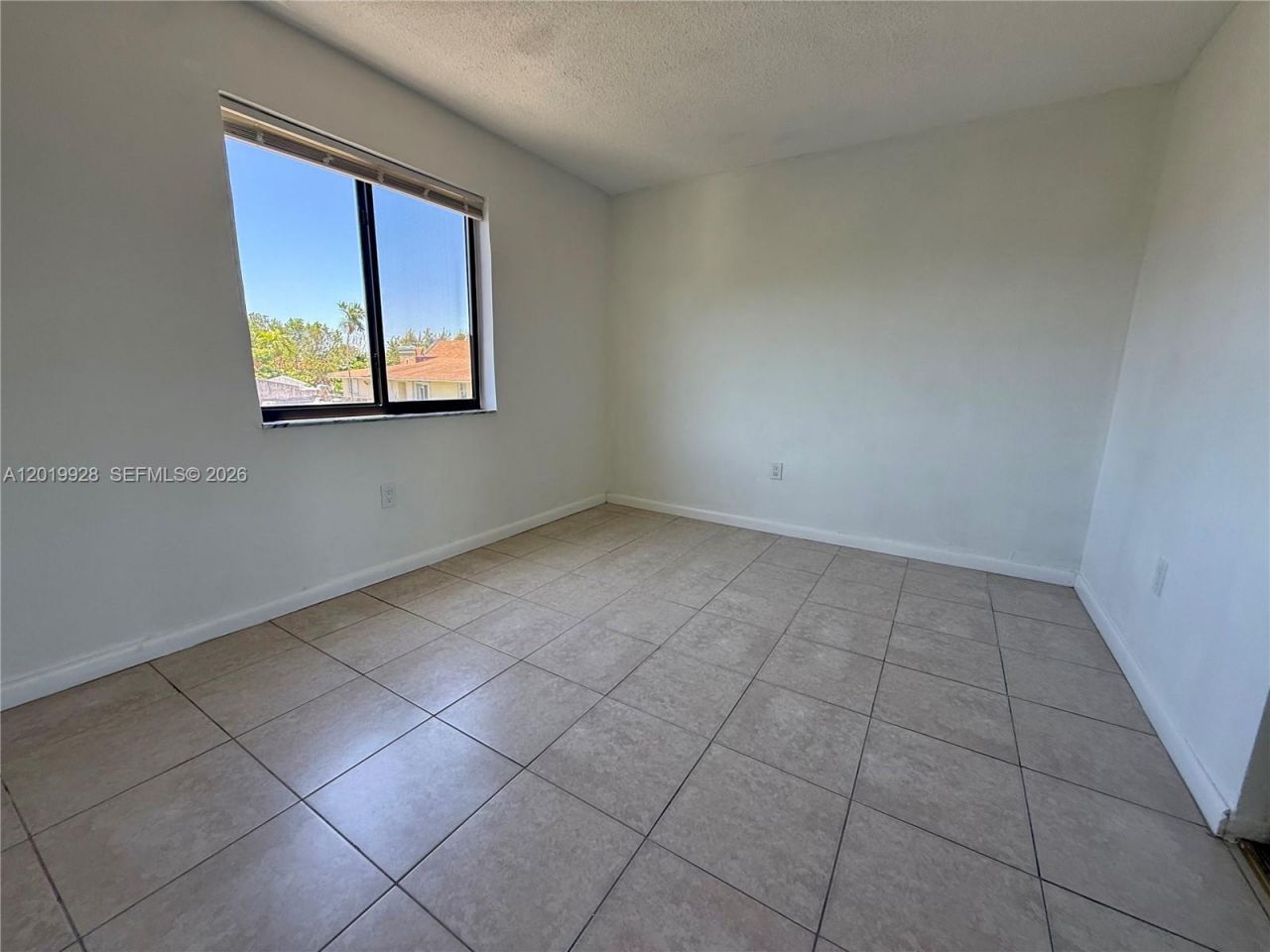 1530 SW 2nd St , Unit 304, Miami, FL 33135 Photo