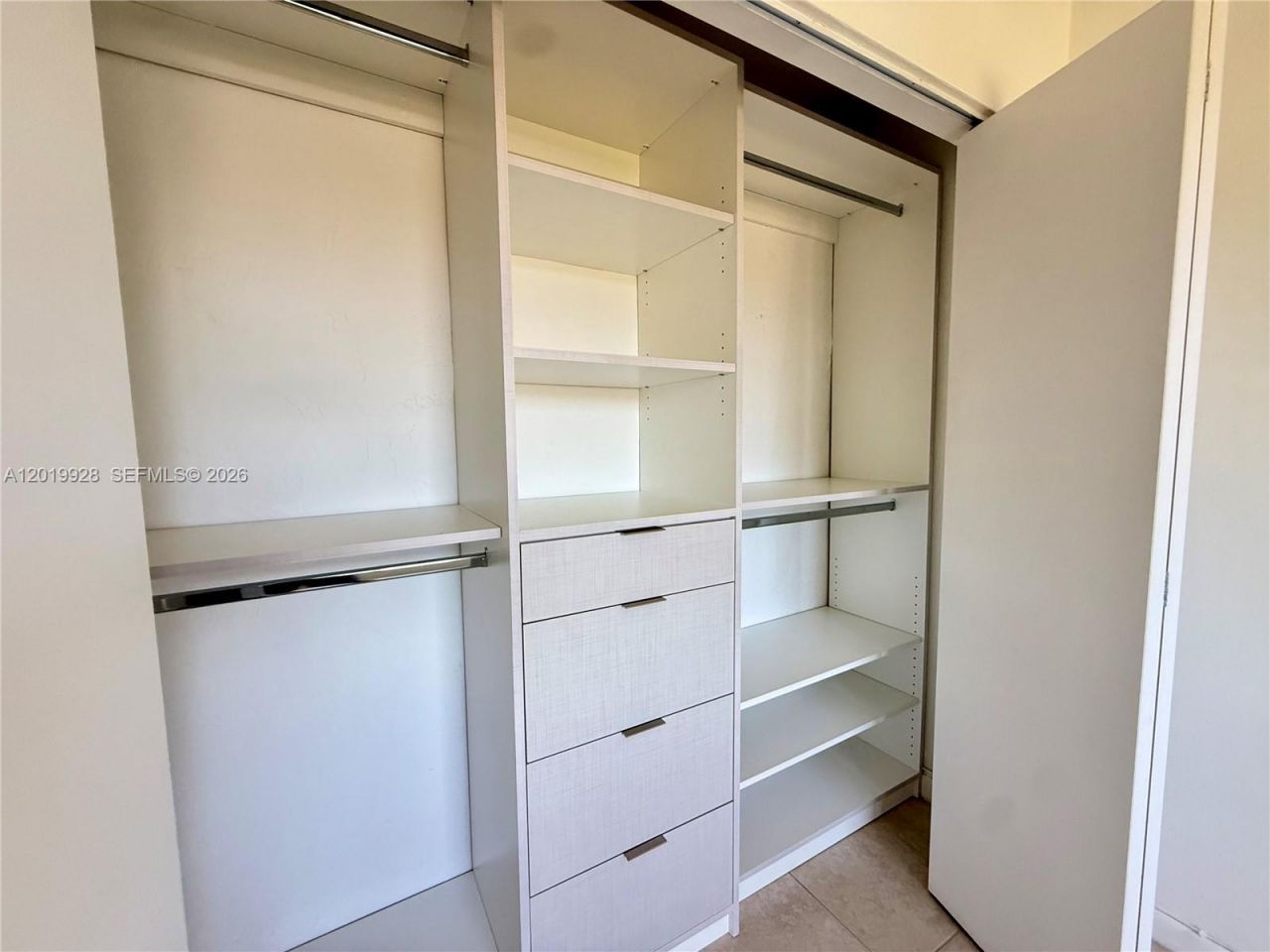 1530 SW 2nd St , Unit 304, Miami, FL 33135 Photo