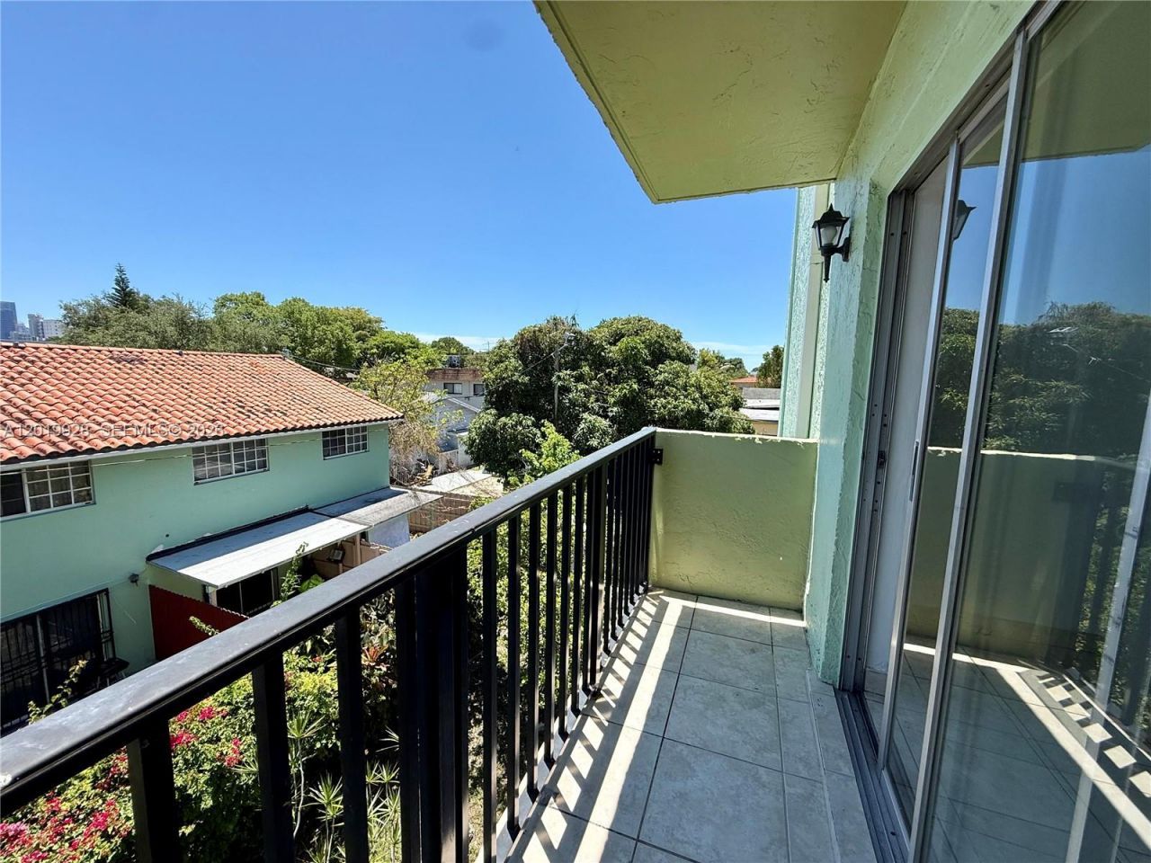 1530 SW 2nd St , Unit 304, Miami, FL 33135 Photo