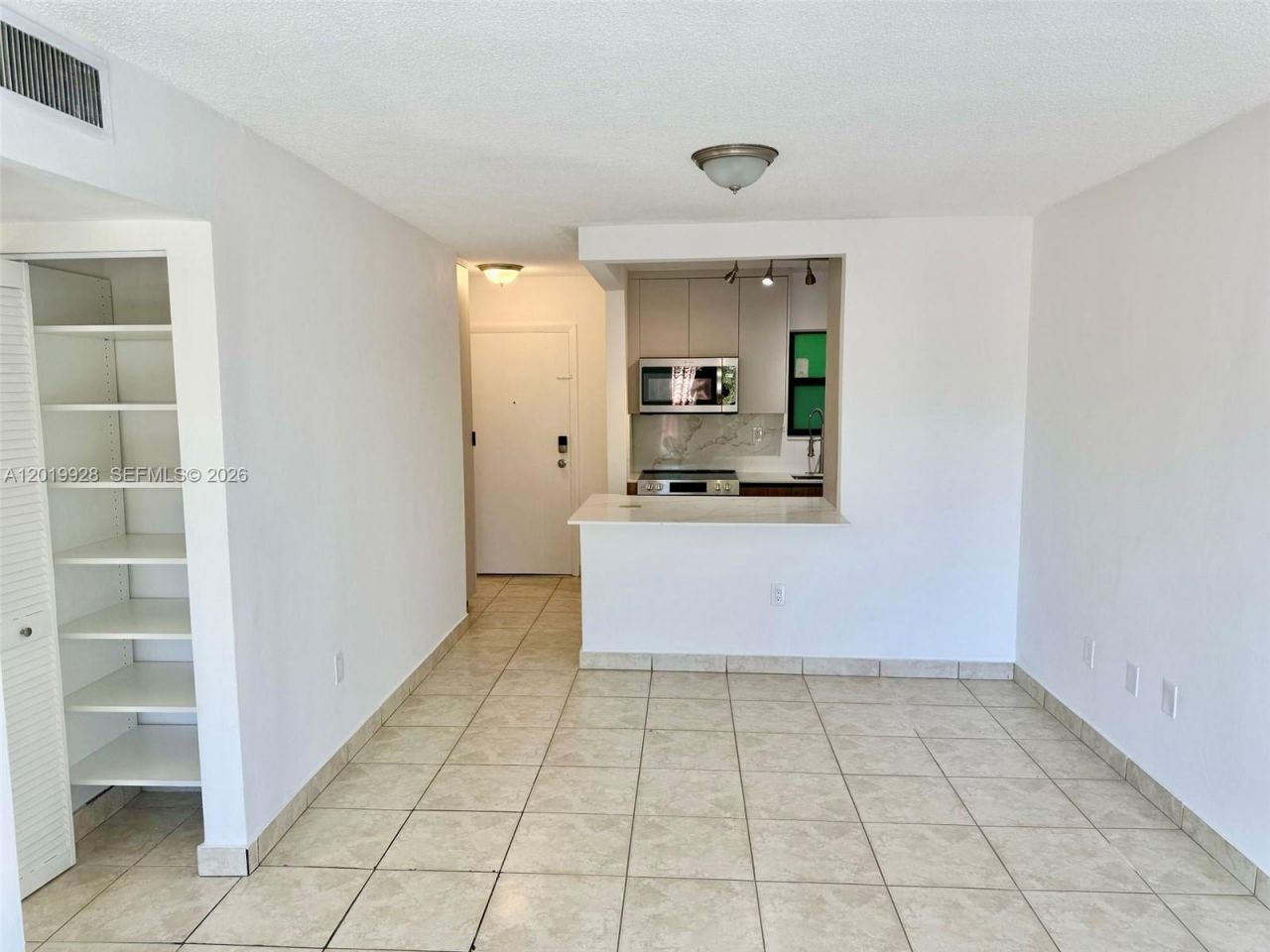 1530 SW 2nd St , Unit 304, Miami, FL 33135 Photo