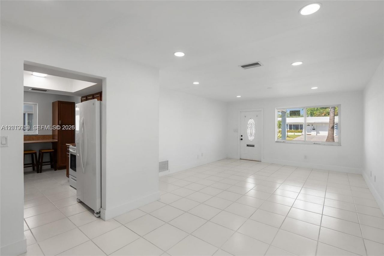 310 Leisure Blvd, Pompano Beach, FL 33064 Photo
