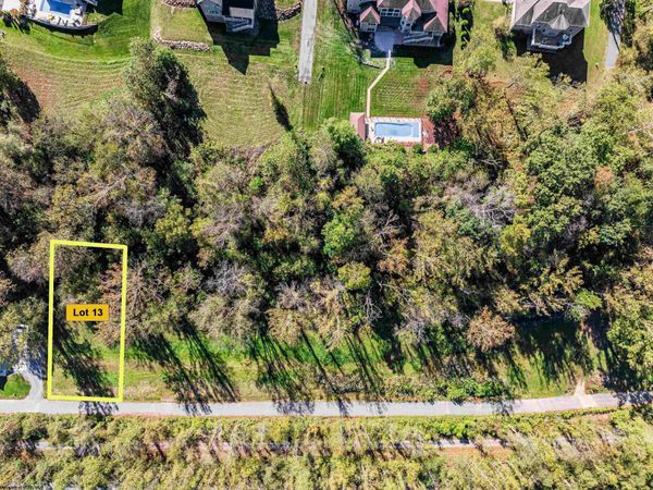 13 Trail Drive, Morgantown, WV 26508