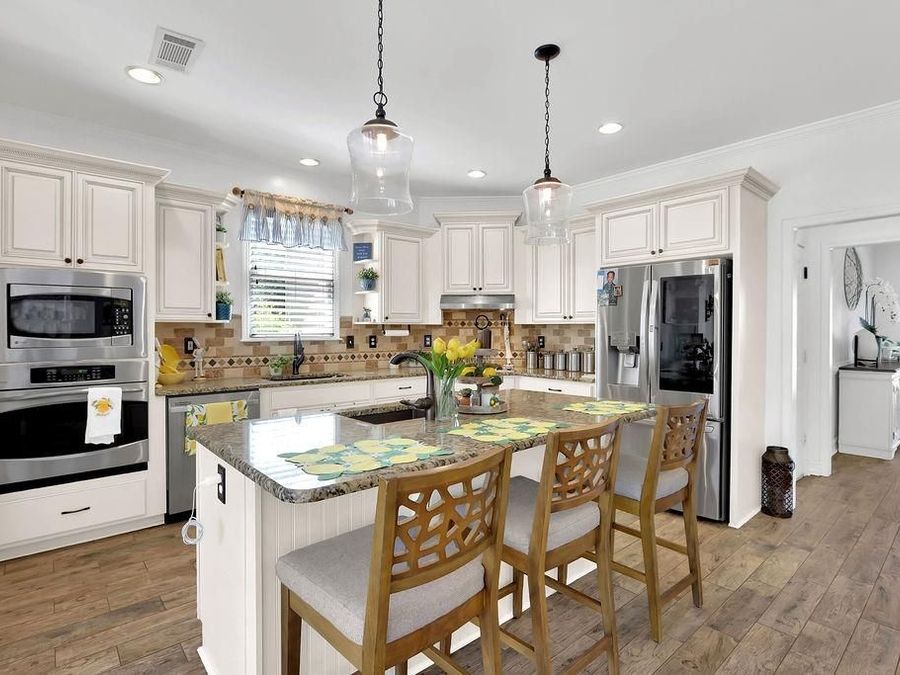 Property Image 16
