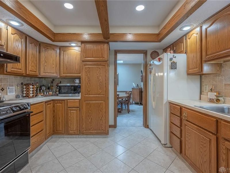 7060 Fallen Oak Trace, Centerville, OH 45459 Photo 11