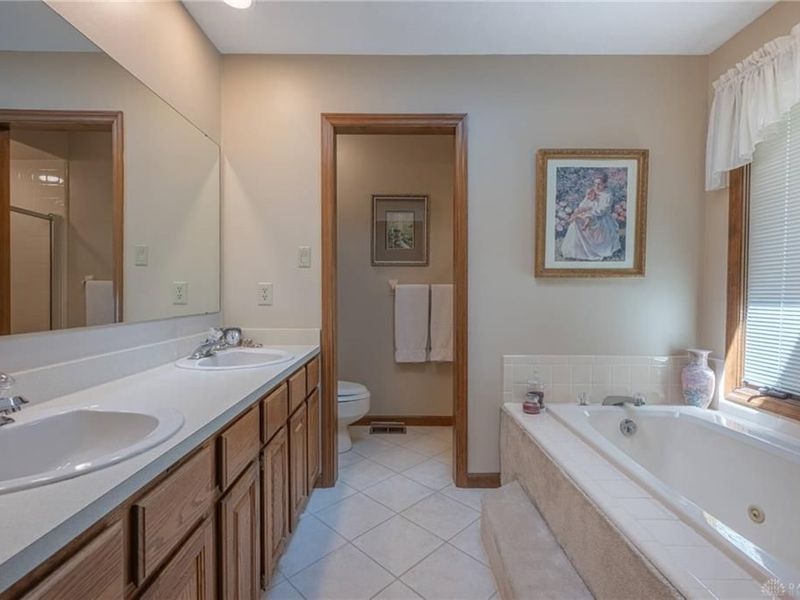 7060 Fallen Oak Trace, Centerville, OH 45459 Photo 19
