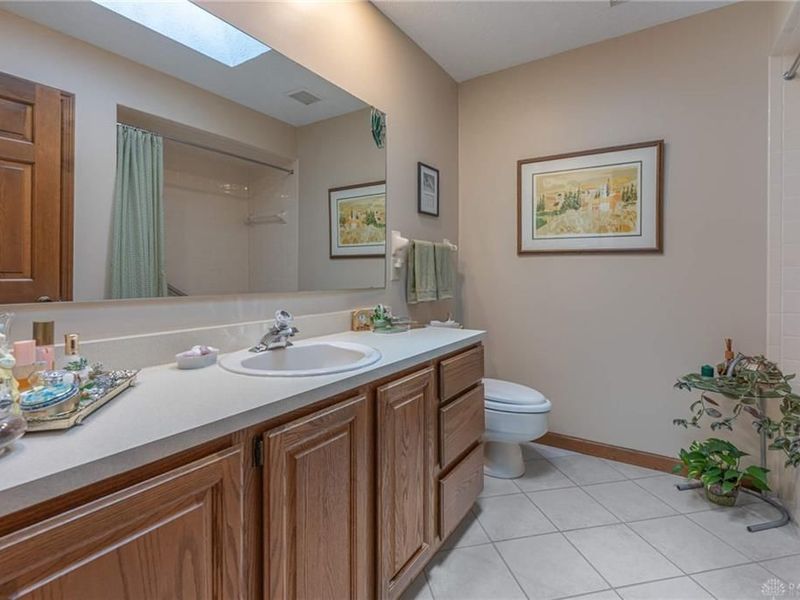 7060 Fallen Oak Trace, Centerville, OH 45459 Photo 24