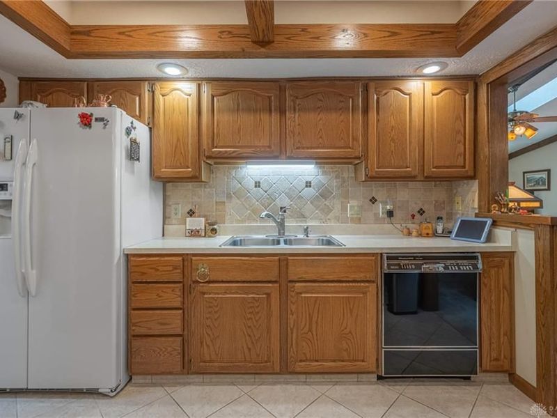 7060 Fallen Oak Trace, Centerville, OH 45459 Photo 9
