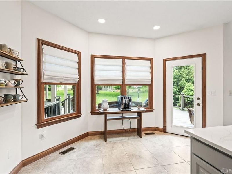1234 W Lower Springboro Road, Springboro, OH 45066 Photo 15