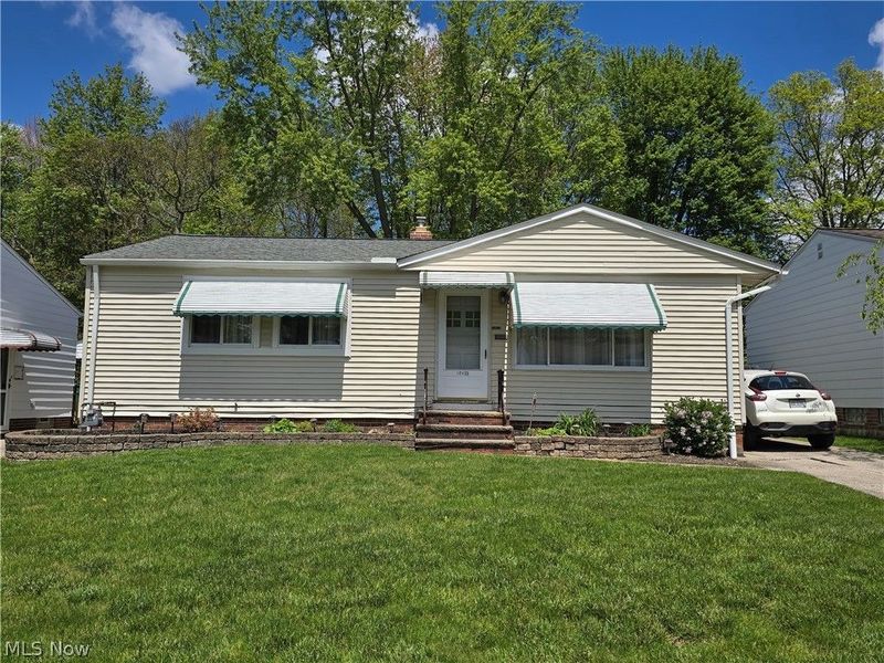 15021 Florence Drive , Maple Heights, OH 44137 Photo 1