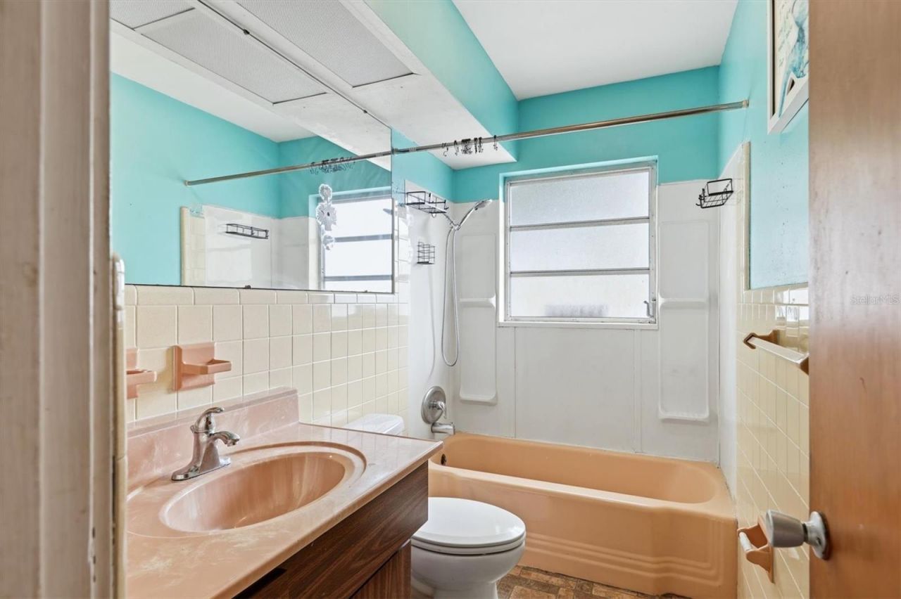 3316 Jolson Drive, Sarasota, FL 34237 Photo