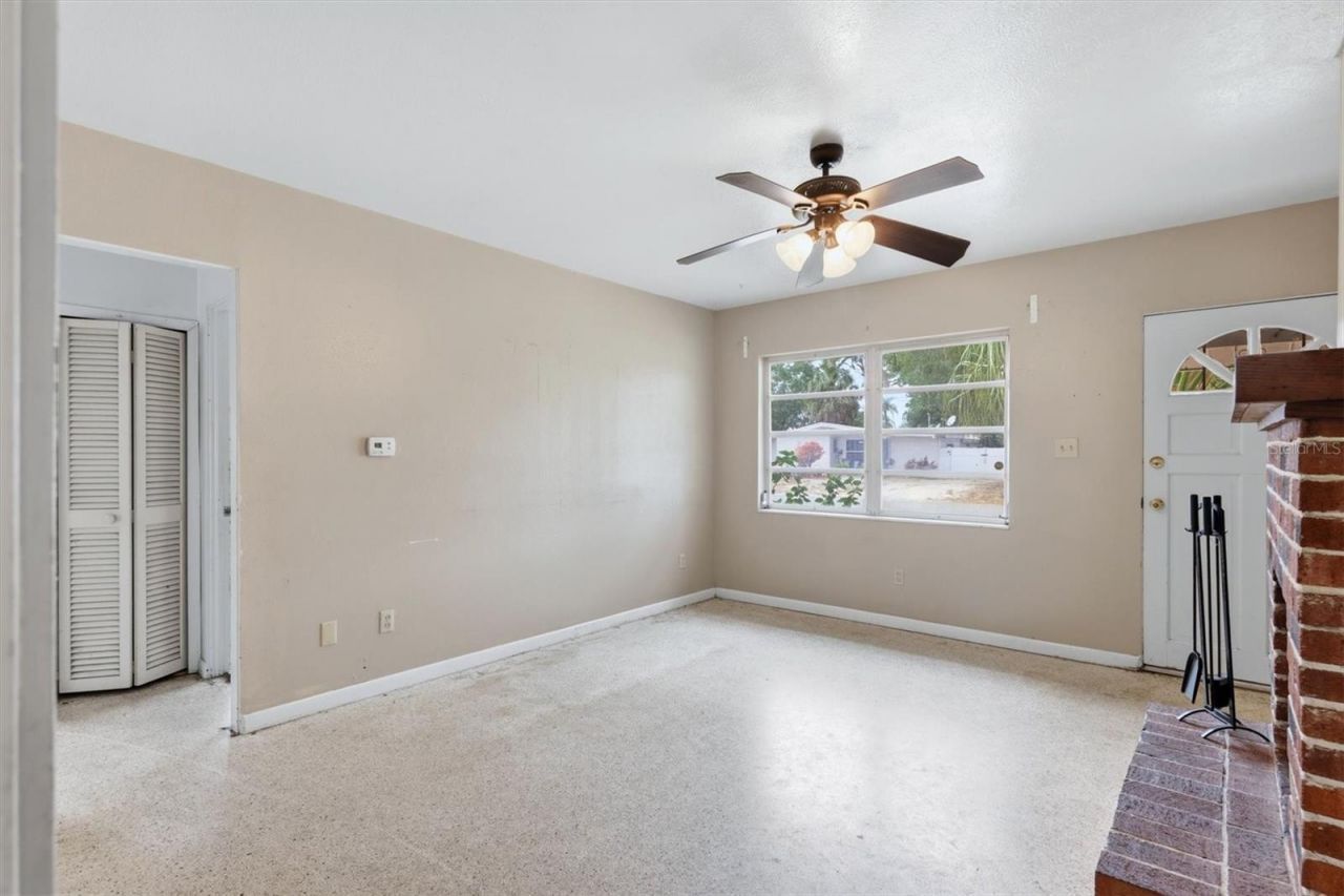 3316 Jolson Drive, Sarasota, FL 34237 Photo