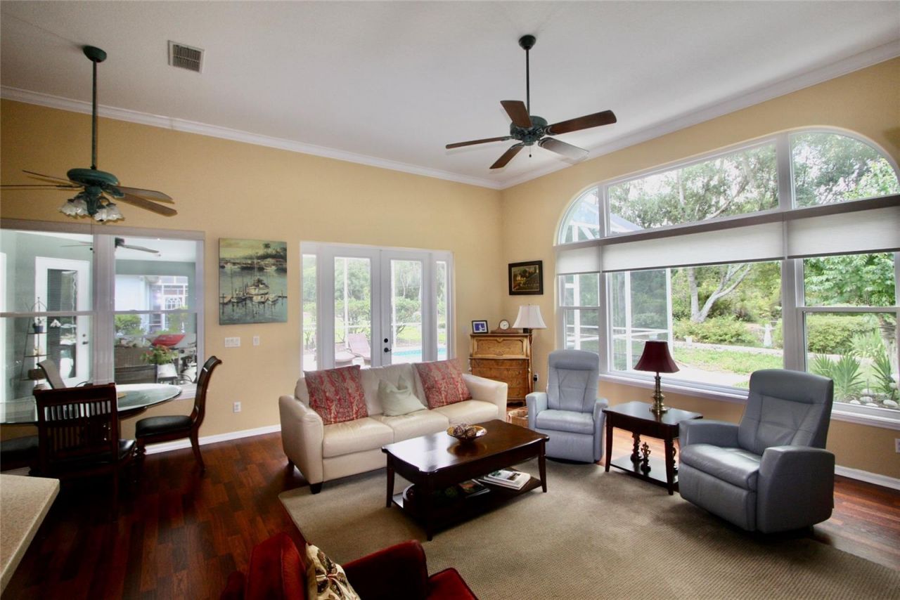 9035 Laurel Ridge Drive, Mount Dora, FL 32757 Photo