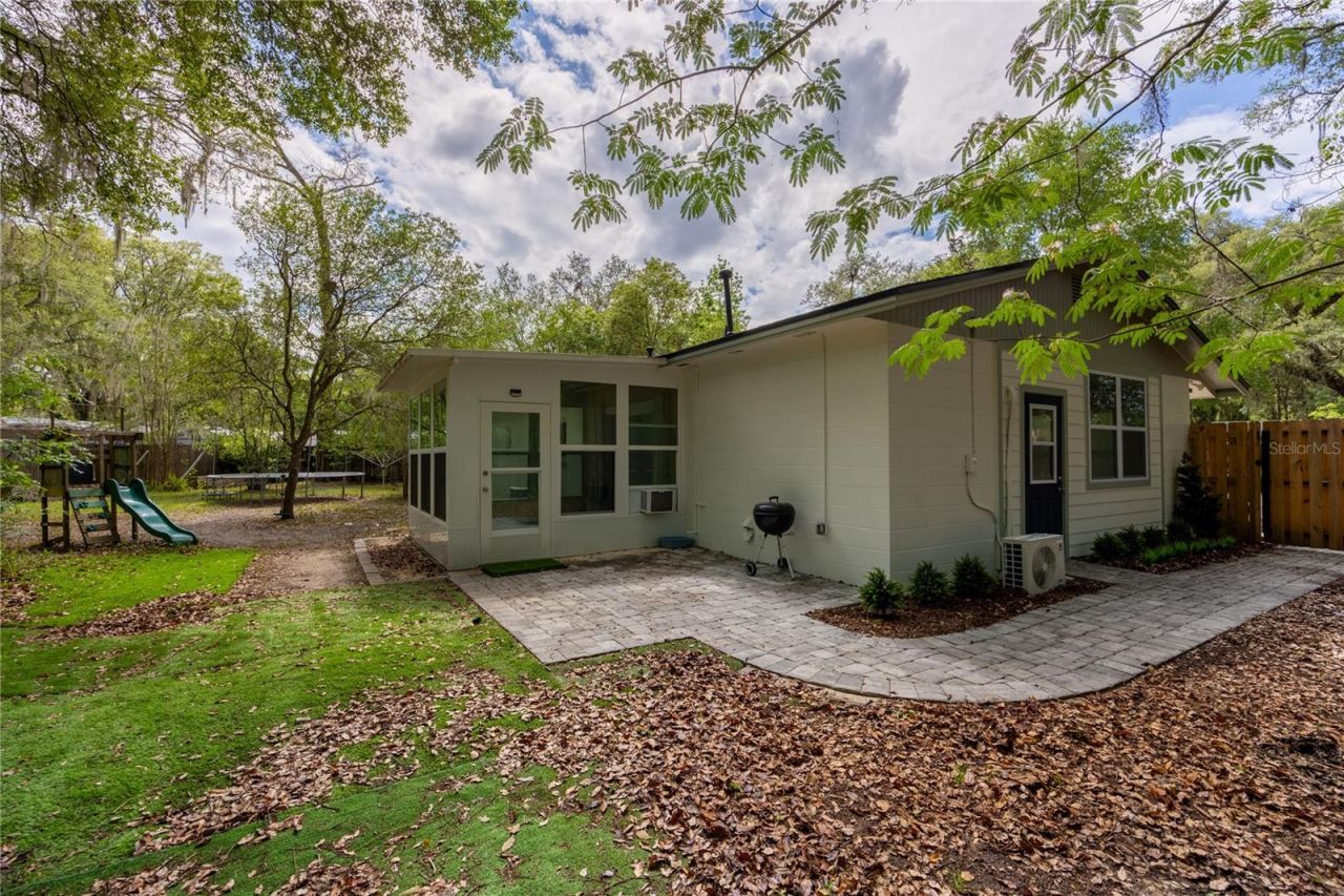 4107 NW 19th Terrace , Gainesville, FL 32605 Photo
