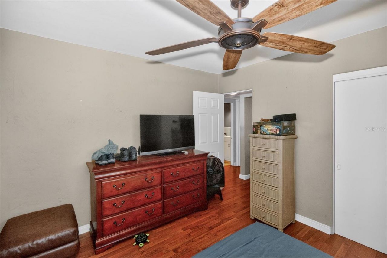 5900 Dr Martin Luther King Jr Street N, Saint Petersburg, FL 33703 Photo