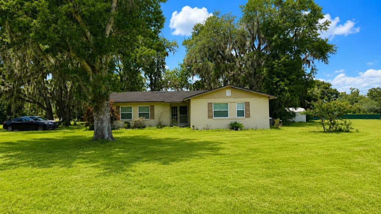 150 W 11th Street, Chuluota, FL 32766 Photo