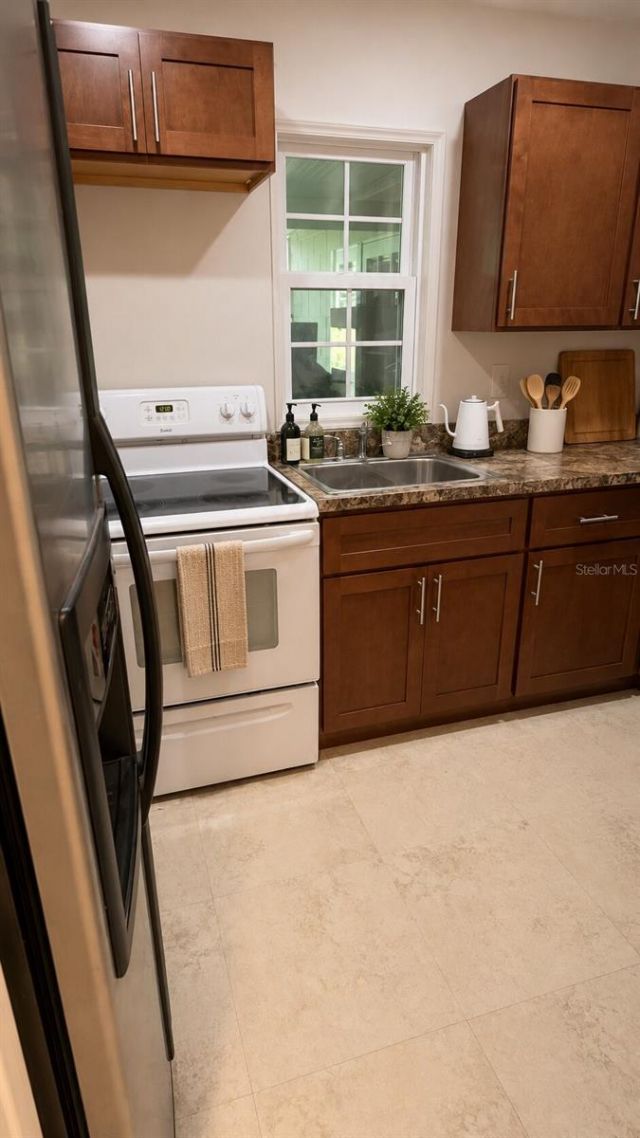 150 W 11th Street, Chuluota, FL 32766 Photo