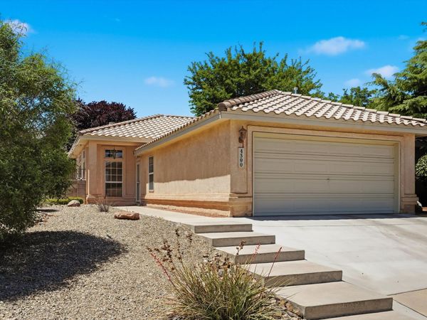 4300 Prairie Hill Place NW, Albuquerque, NM 87114