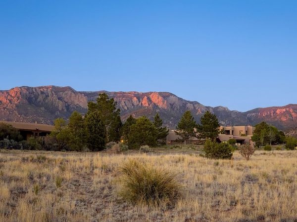 13608 Quaking Aspen Place NE, Albuquerque, NM 87111