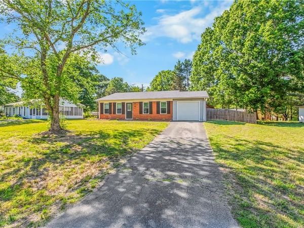 355 Weatherford Drive , King, NC 27021