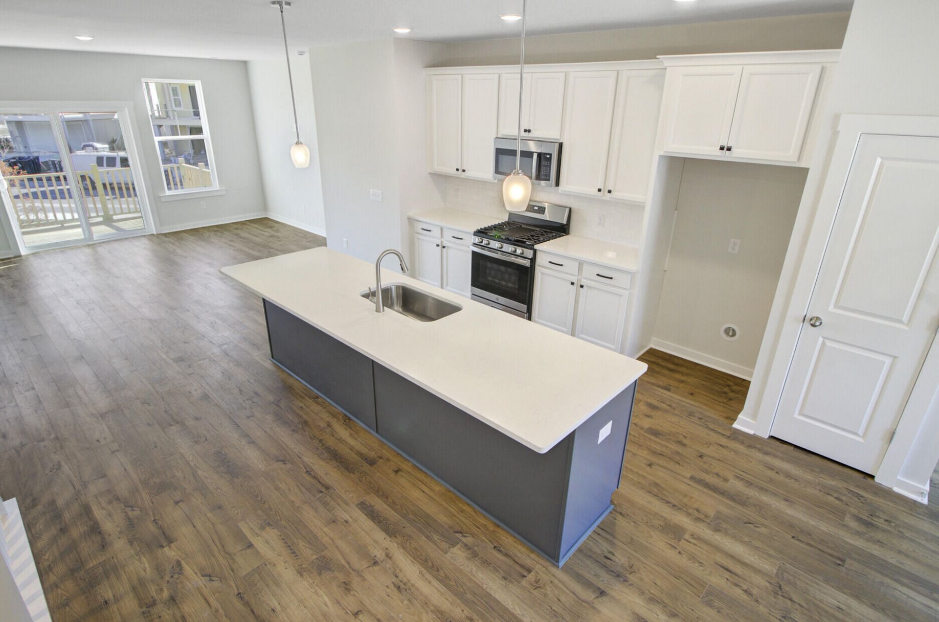 477 Caledon Court Photo 21