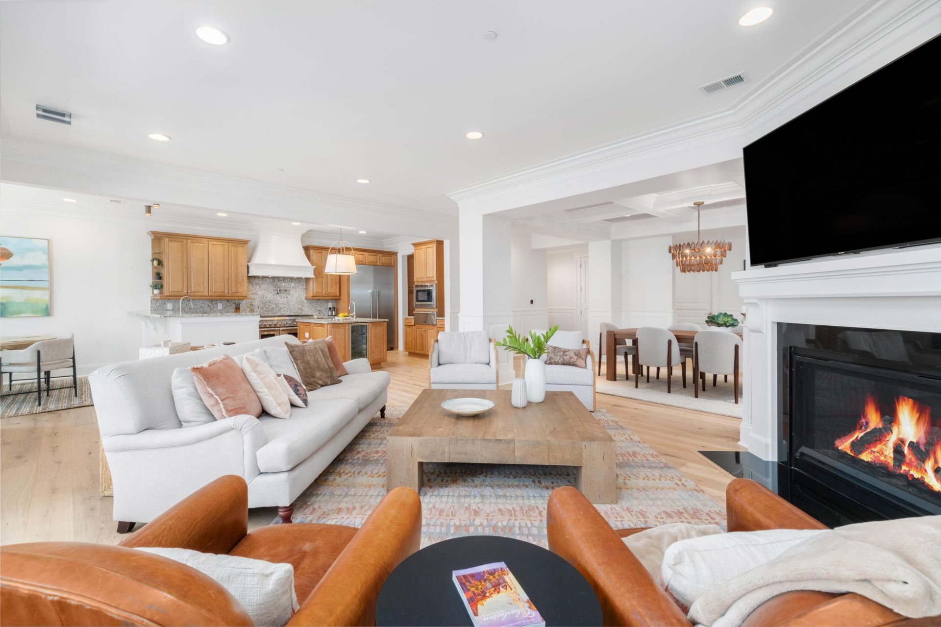 108 Fairbanks Oak Alley Photo 11