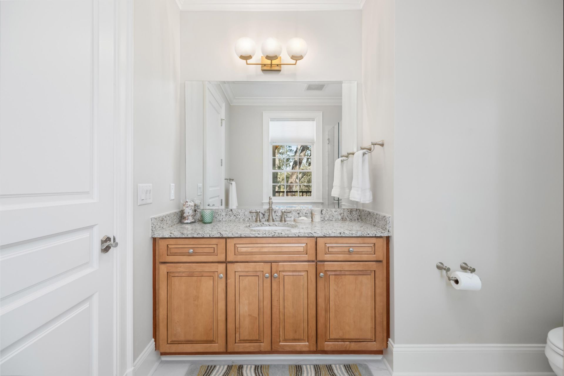 108 Fairbanks Oak Alley Photo 46