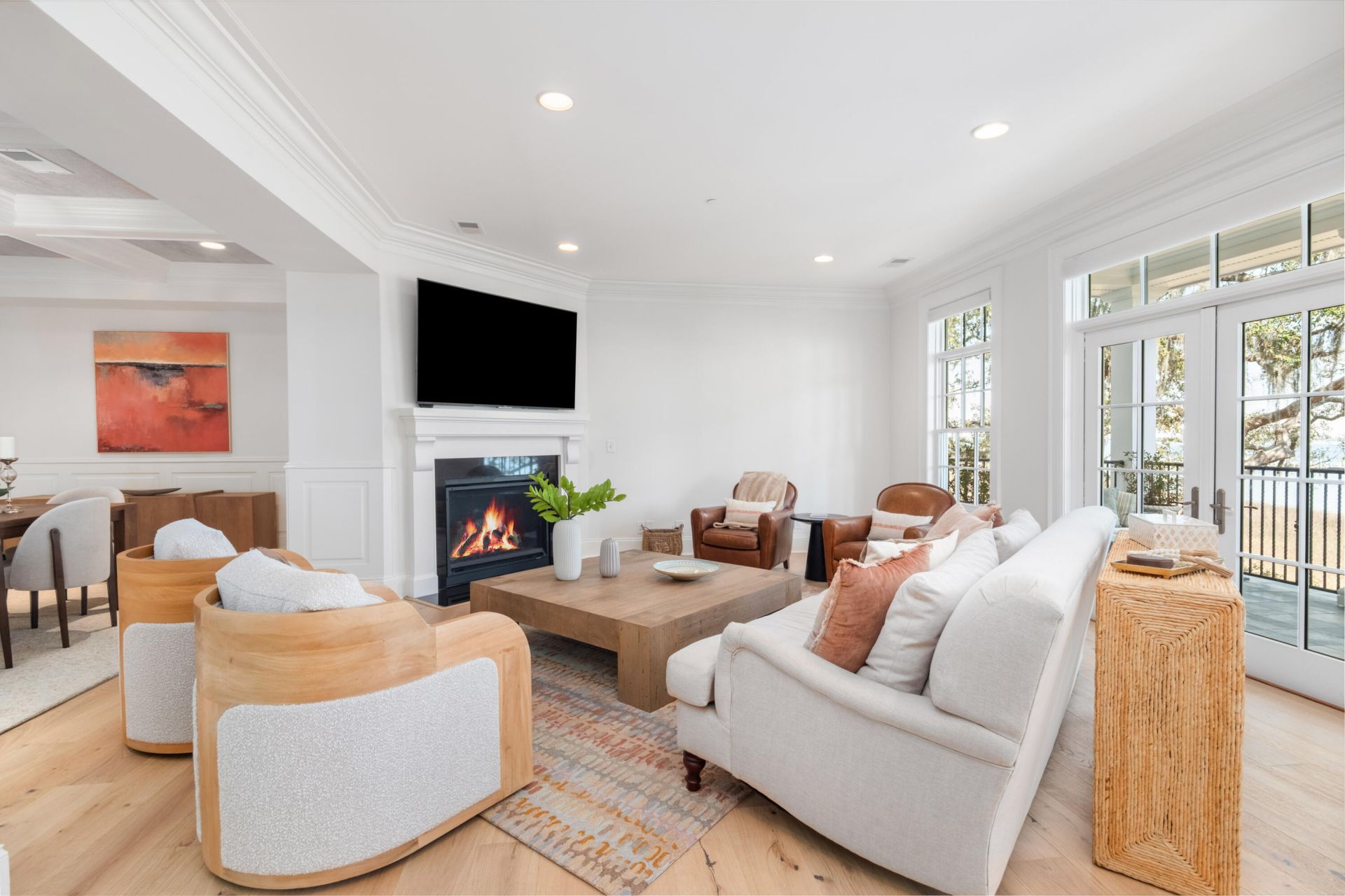 108 Fairbanks Oak Alley Photo 8