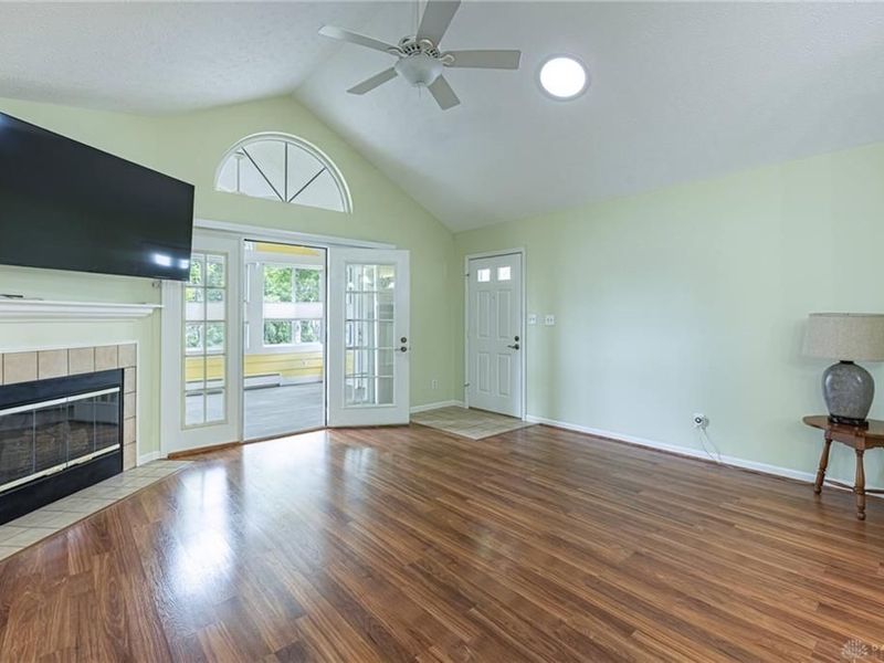 1532 Turnberry Village Drive, Washington Township, OH 45458 Photo 4