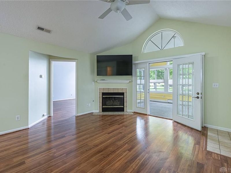 1532 Turnberry Village Drive, Washington Township, OH 45458 Photo 5