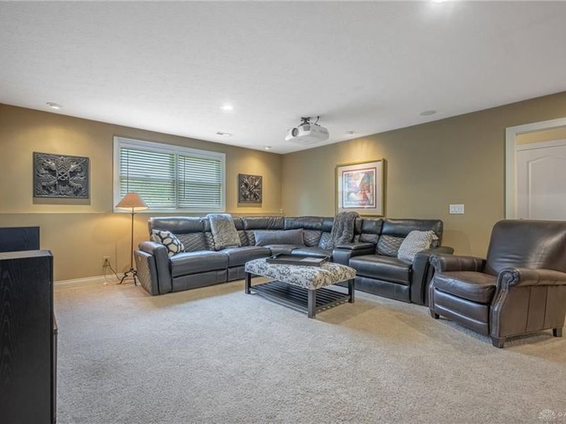 9542 Paragon Mills Lane, Washington Township, OH 45458 Photo 21