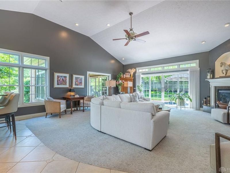 9542 Paragon Mills Lane, Washington Township, OH 45458 Photo 3