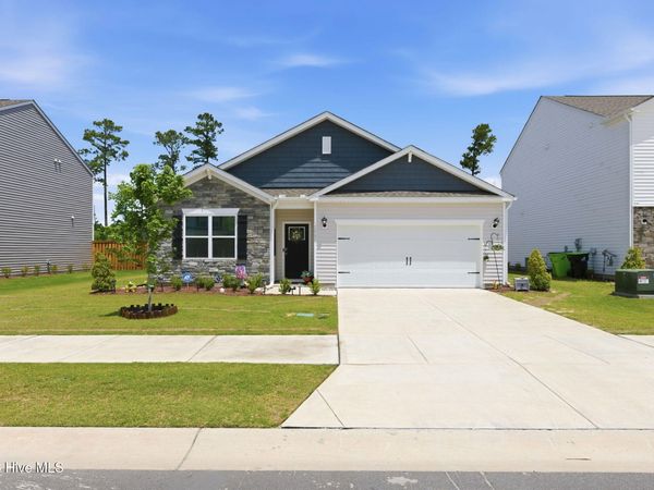 2005 Minnette Circle, New Bern, NC 28562