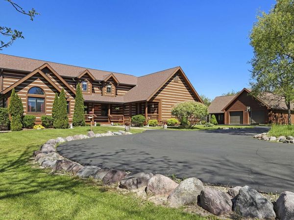 3210 Dyer Lake ROAD, Burlington, WI 53105