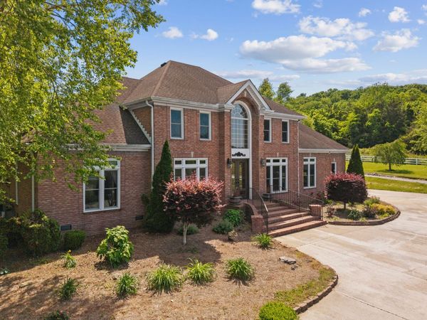 1834 Baker Rd , Goodlettsville, TN 37072