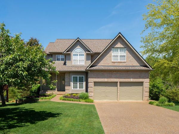 3030 Liverpool Dr , Thompsons Station, TN 37179
