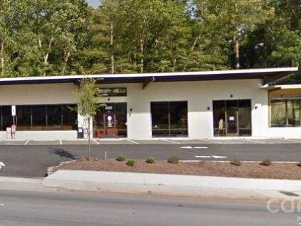 1994 Hendersonville Road , Asheville, NC 28803