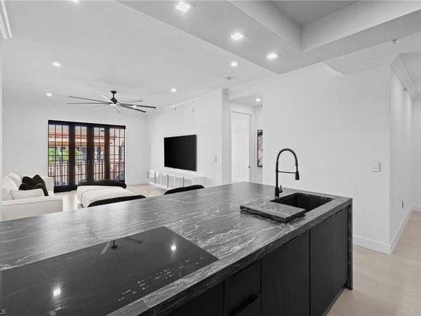 23191 Fashion Dr, Unit 8106, ESTERO, FL 33928