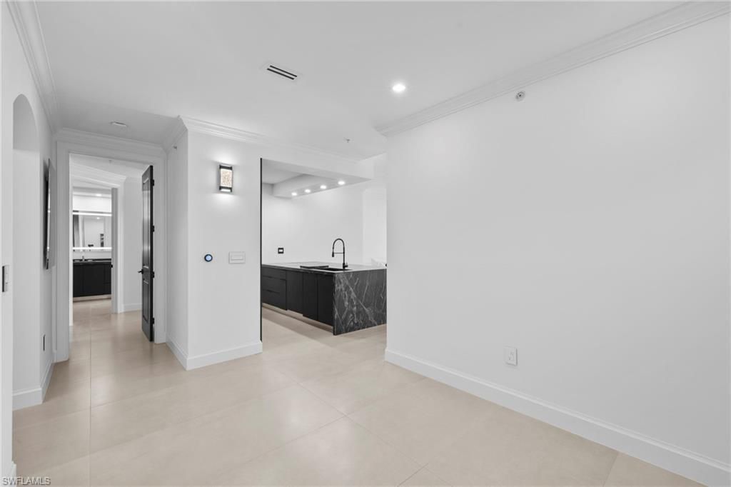 23191 Fashion Dr, Unit 8106, Estero, FL 33928 Photo