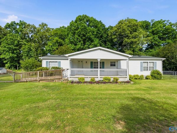 17511 Parker Road, Athens, AL 35611