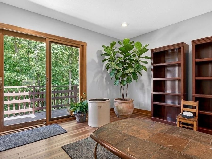 Property Image 40