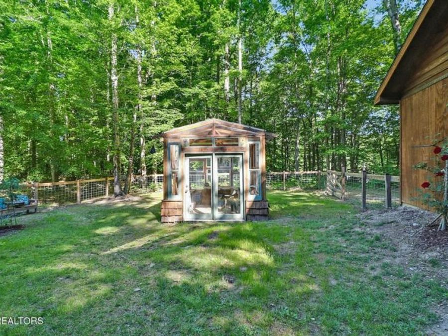 Property Image 11