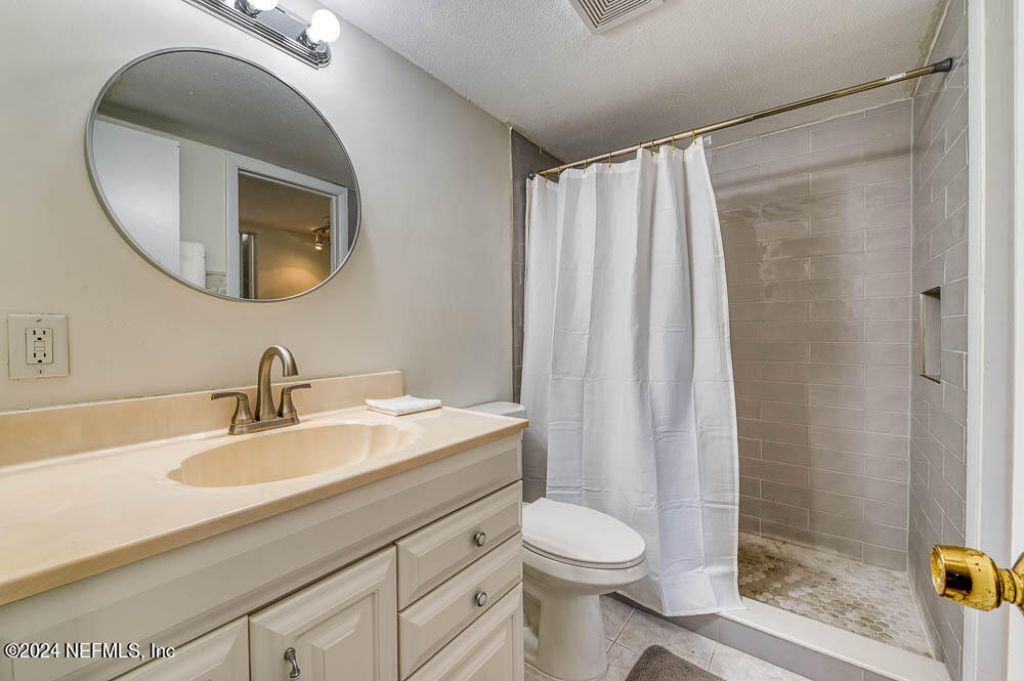 2321 Costa Verde Boulevard, Unit 201, Jacksonville Beach, FL 32250 Photo