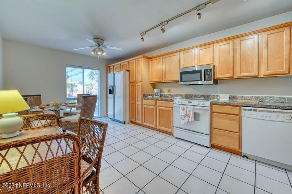 2321 Costa Verde Boulevard, Unit 201, Jacksonville Beach, FL 32250 Photo