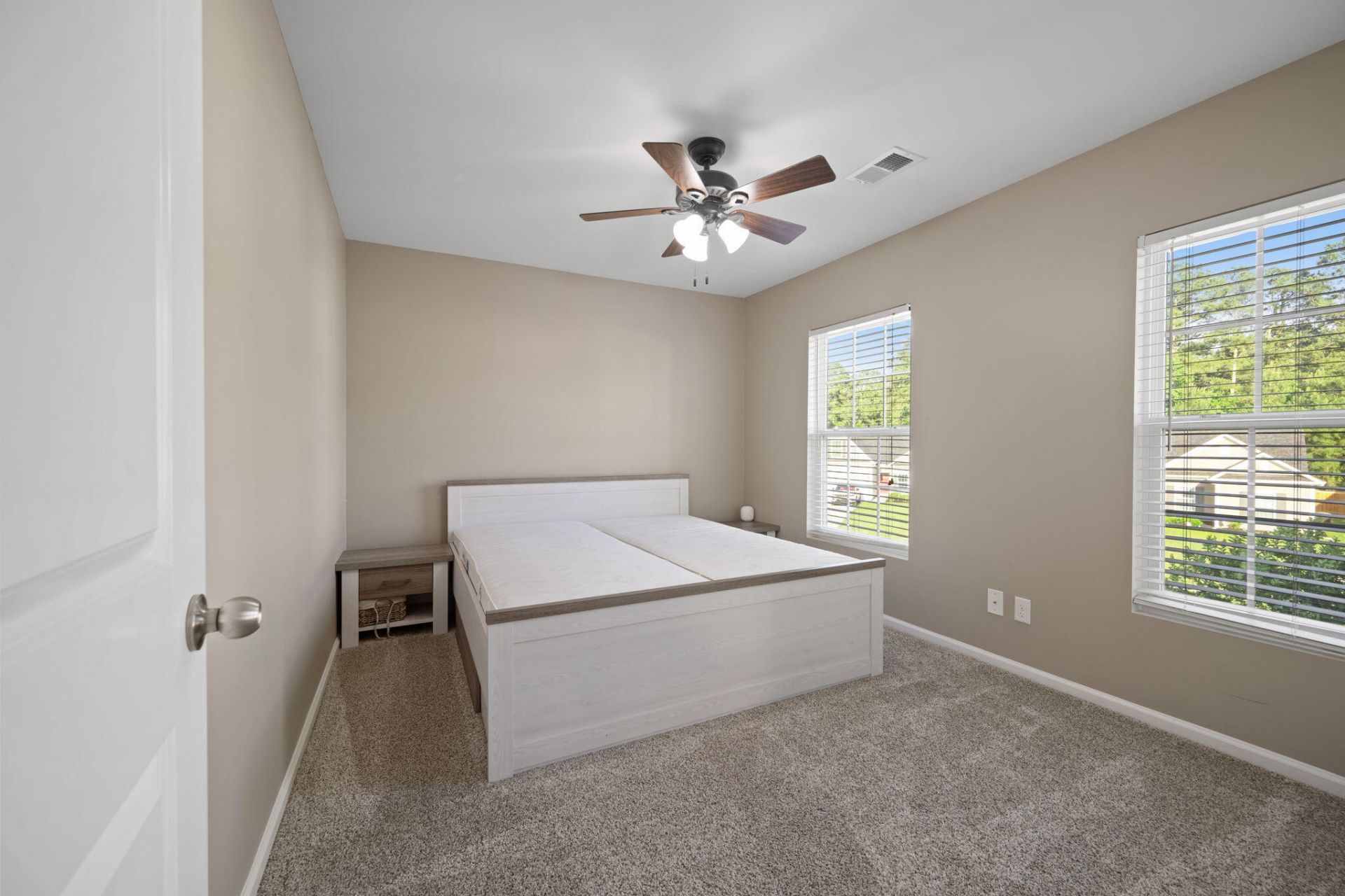 144 Weeping Cypress Drive Photo 48