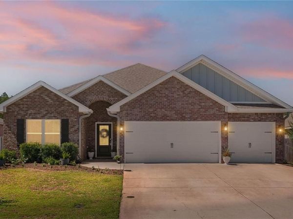 3356 Woodlands Drive, Saraland, AL 36571