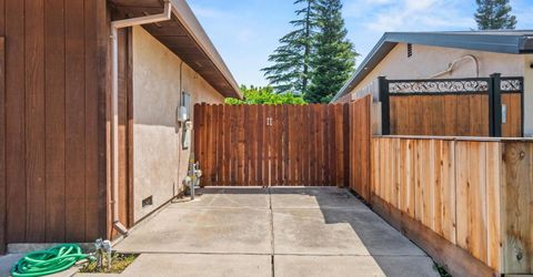 10780 Elkhorn Dr, Stockton, CA 95209 Photo